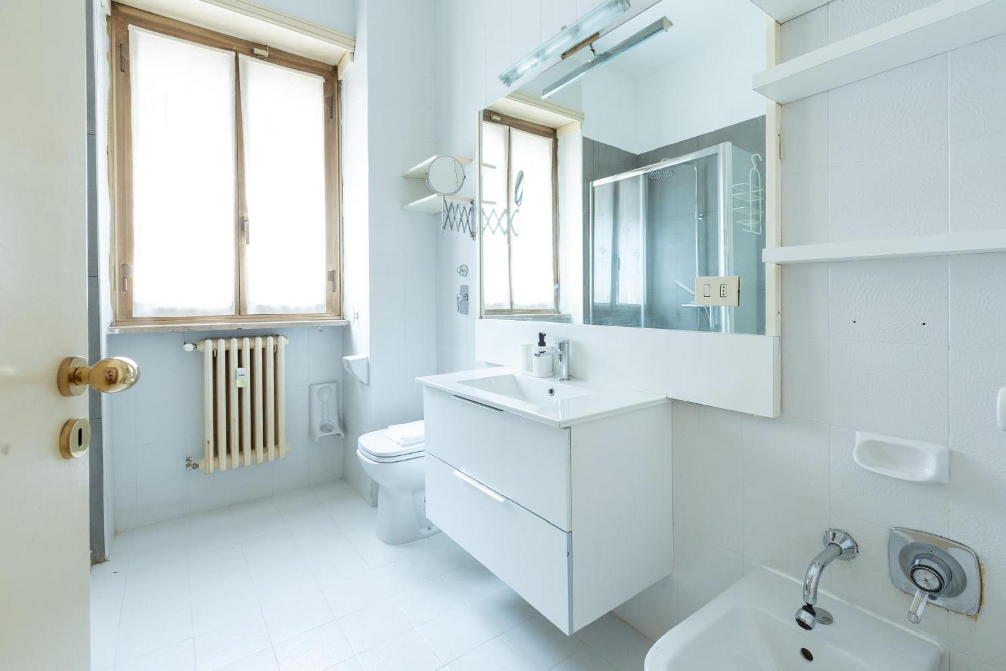 Lorenteggio Large Flat Appartement